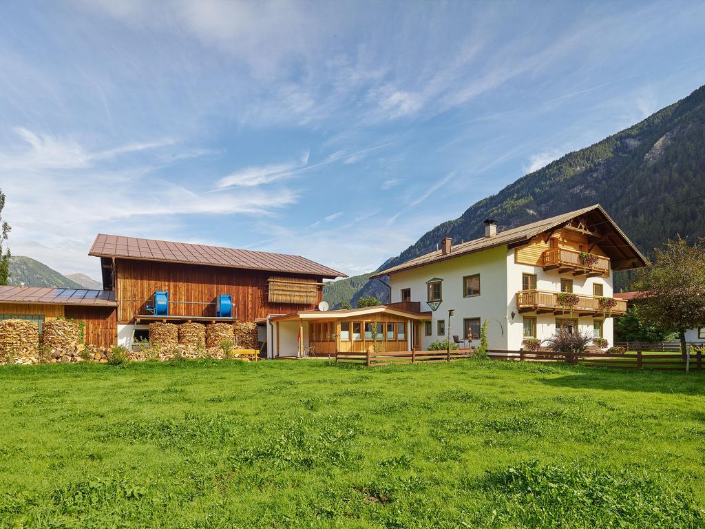 Am Sonnhof Appartement Längenfeld Kamer foto