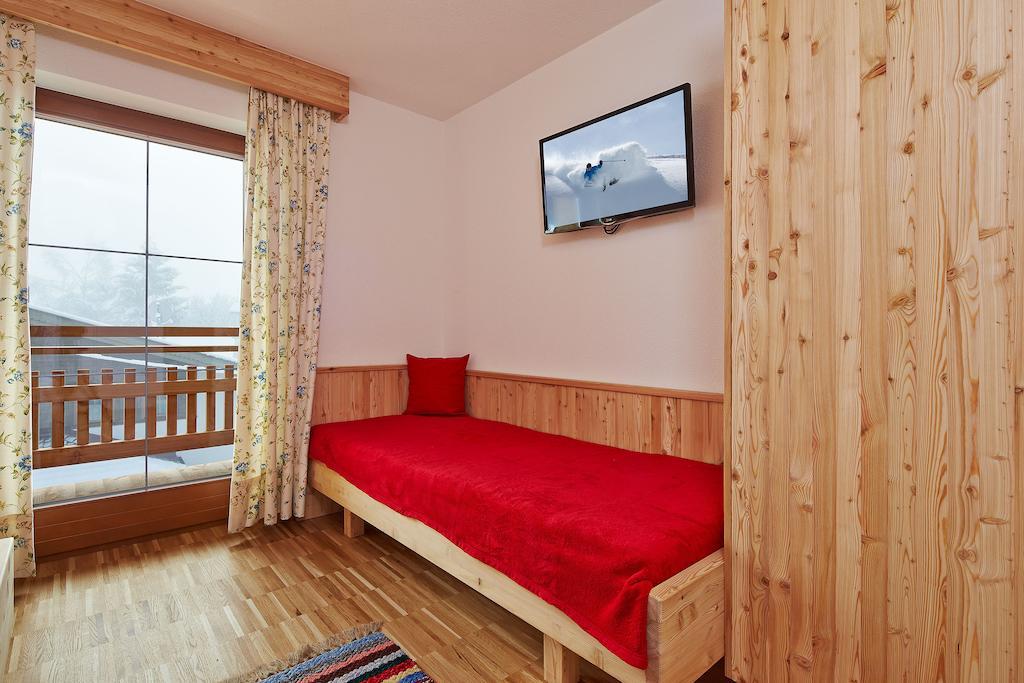 Am Sonnhof Appartement Längenfeld Kamer foto