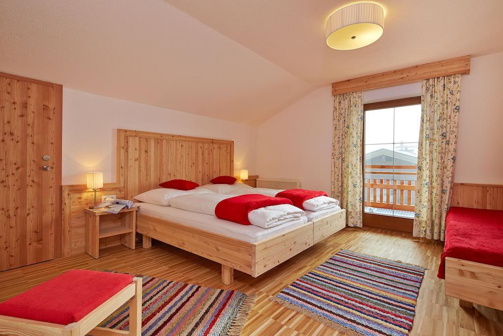 Am Sonnhof Appartement Längenfeld Kamer foto