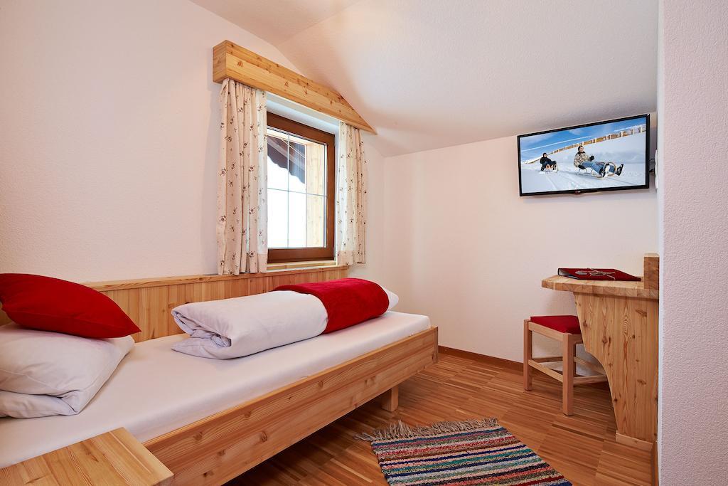 Am Sonnhof Appartement Längenfeld Kamer foto